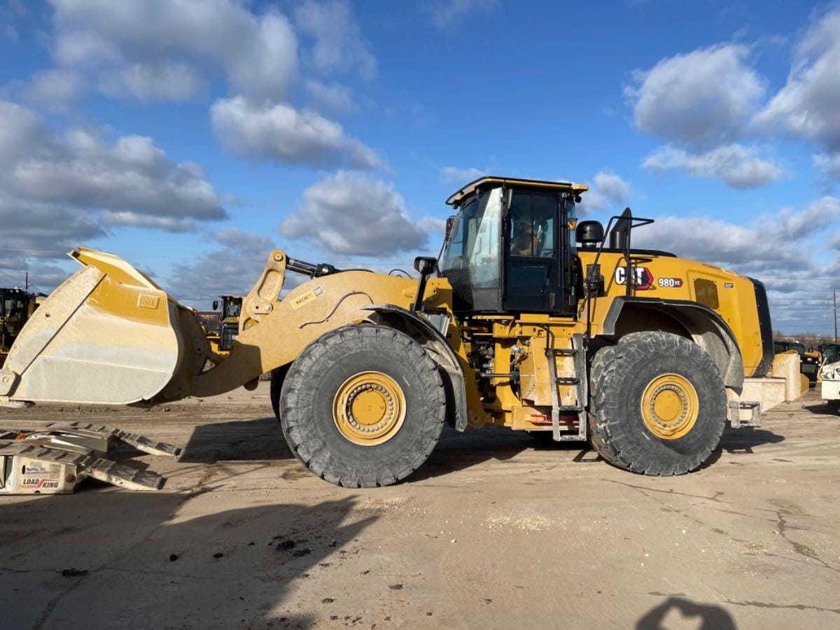 2024 CAT 980 XE