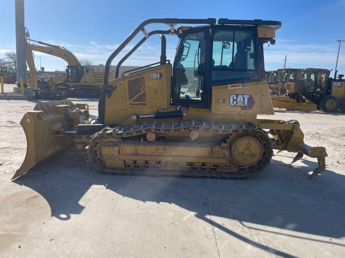 2024 CAT D4 LGPCAB