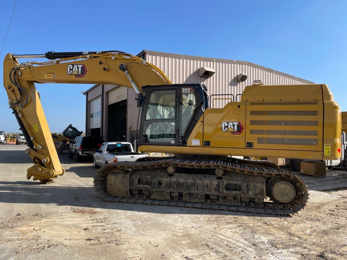 2024 CAT 352 12 TC