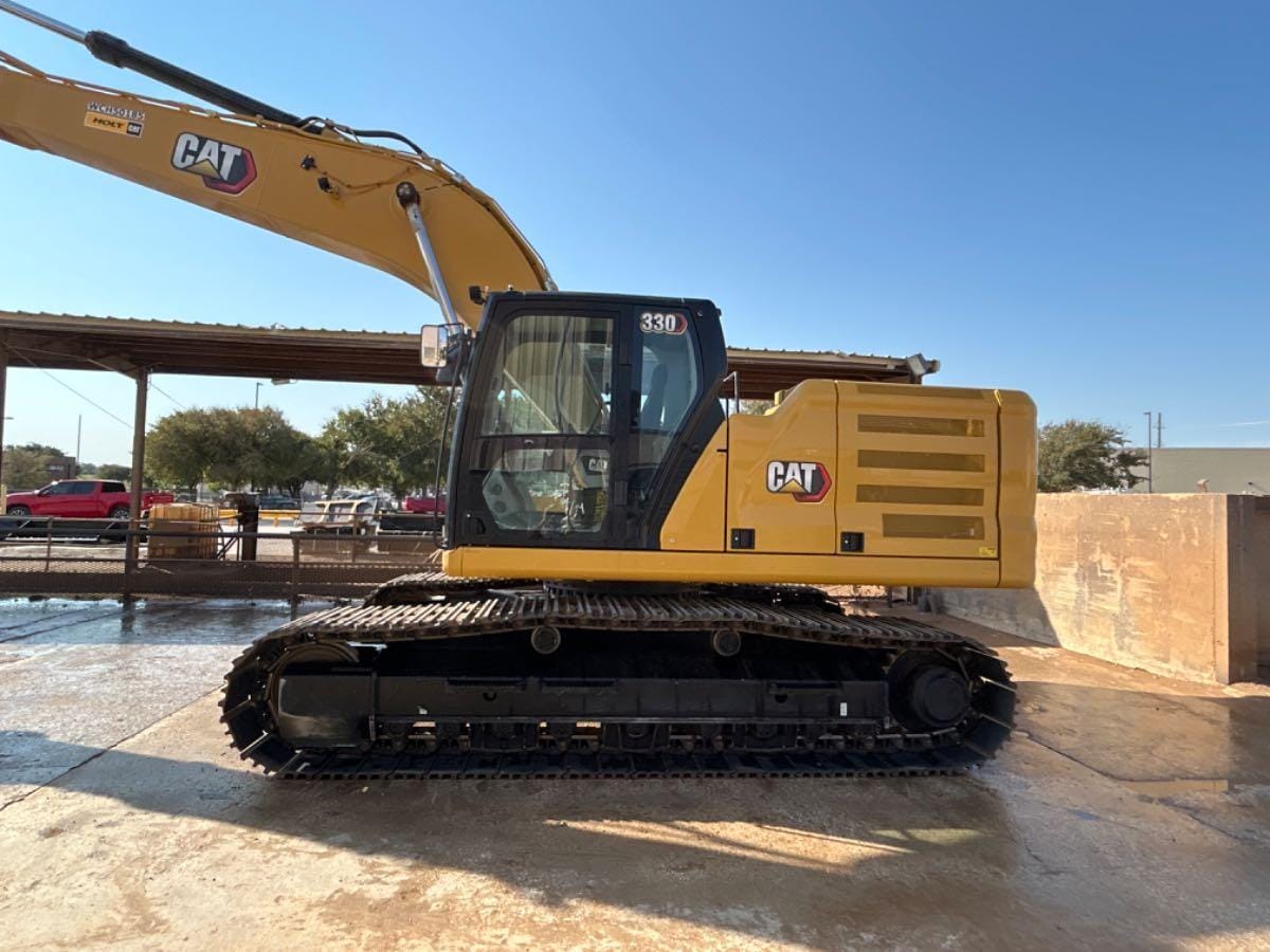2024 CAT 330 TC