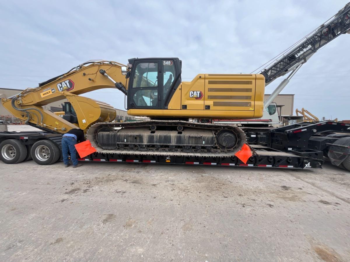 2024 CAT 340 10 TC