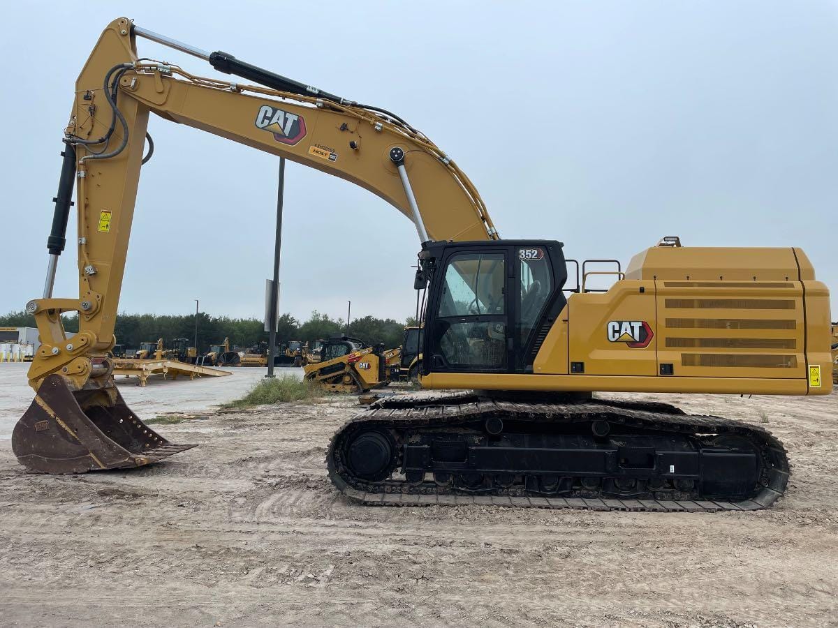 2024 CAT 352 12 TC