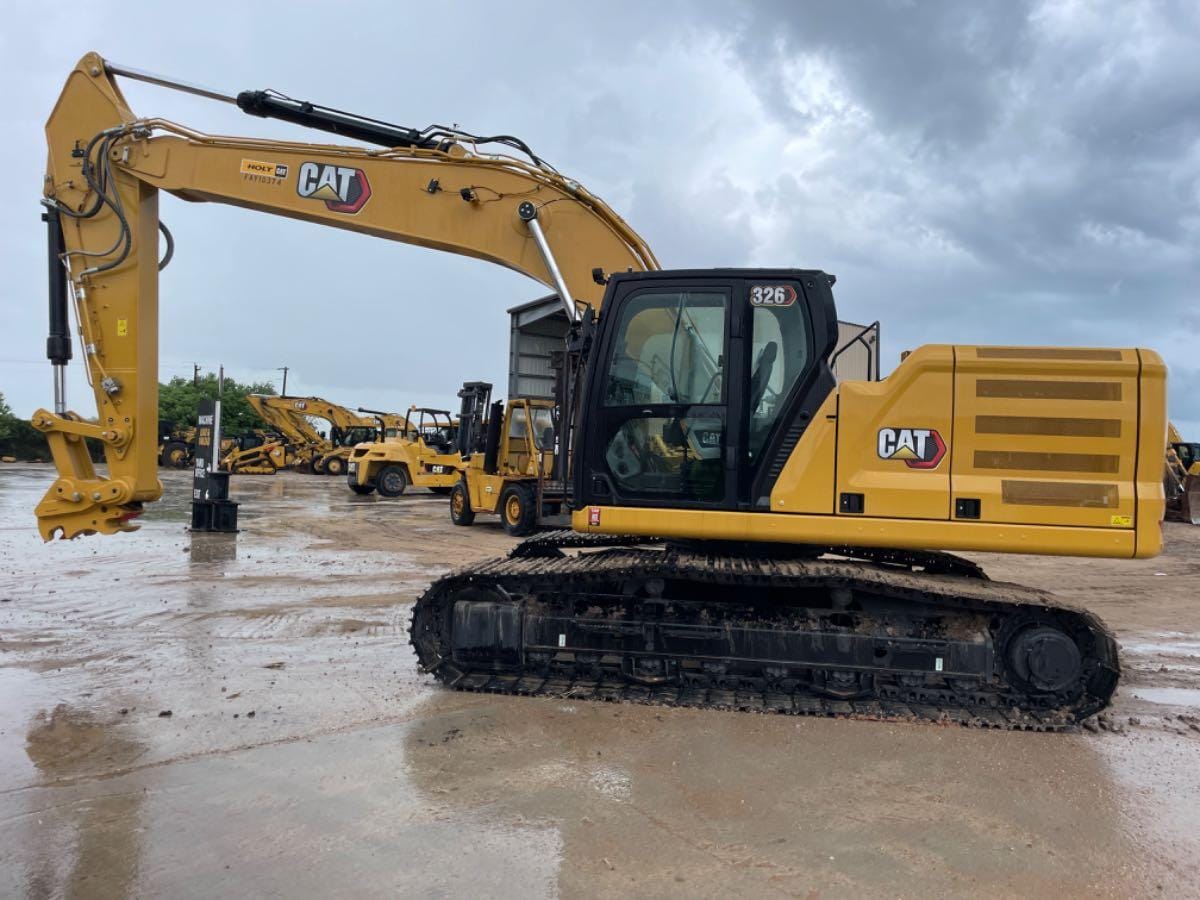 2024 CAT 326 TC