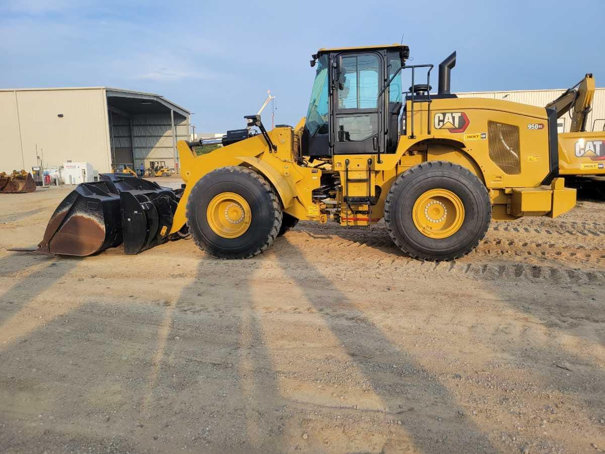 2022 CAT 950GC QC
