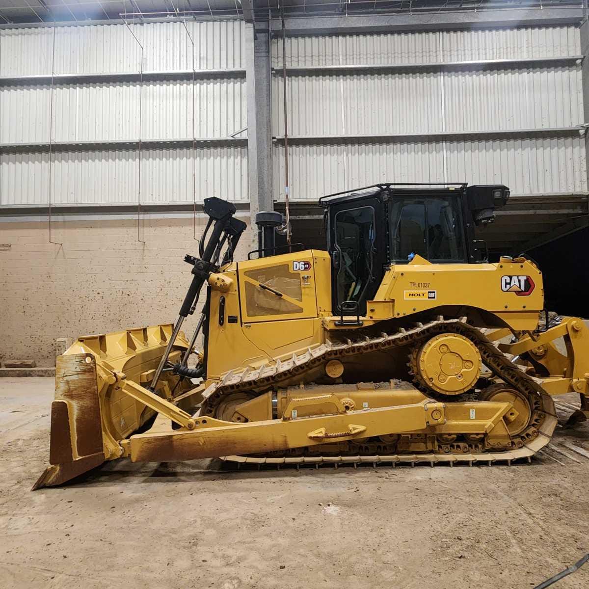 2023 CAT D6 XE