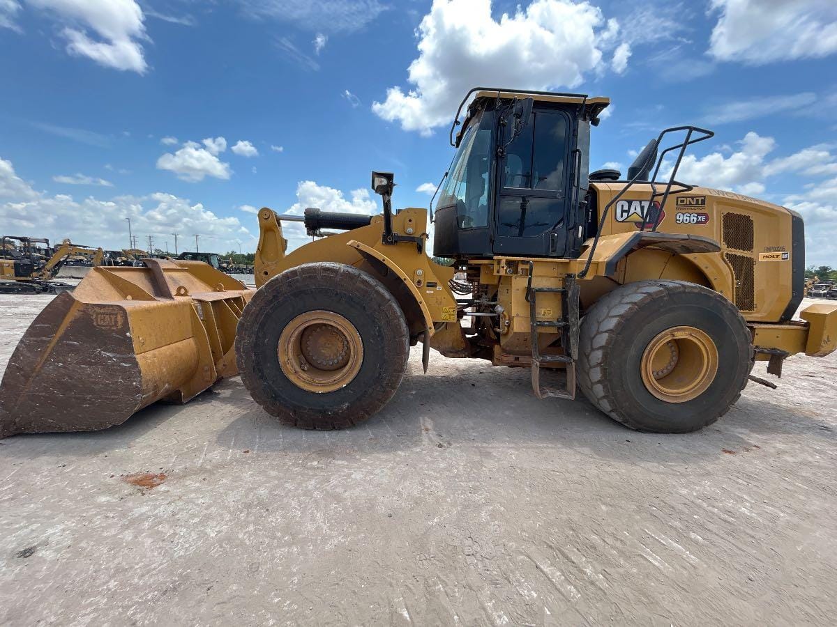 2023 CAT 966 XE