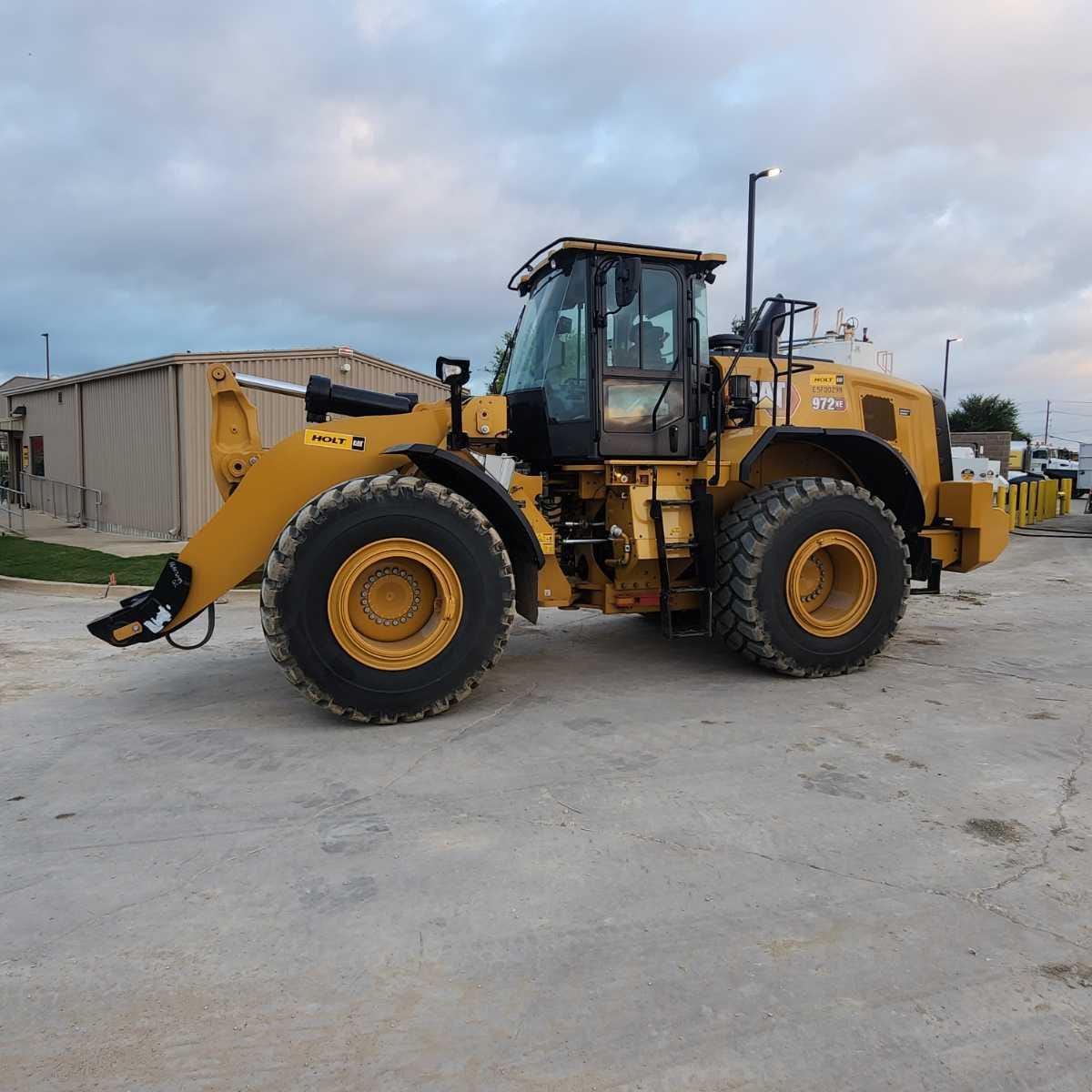 2023 CAT 972 XE