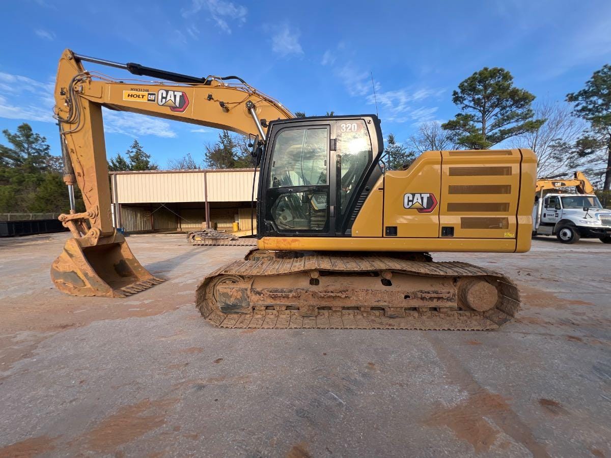 2024 CAT 320