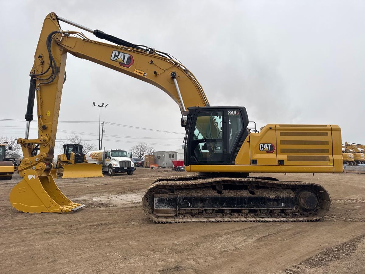 2023 CAT 340 12 TC