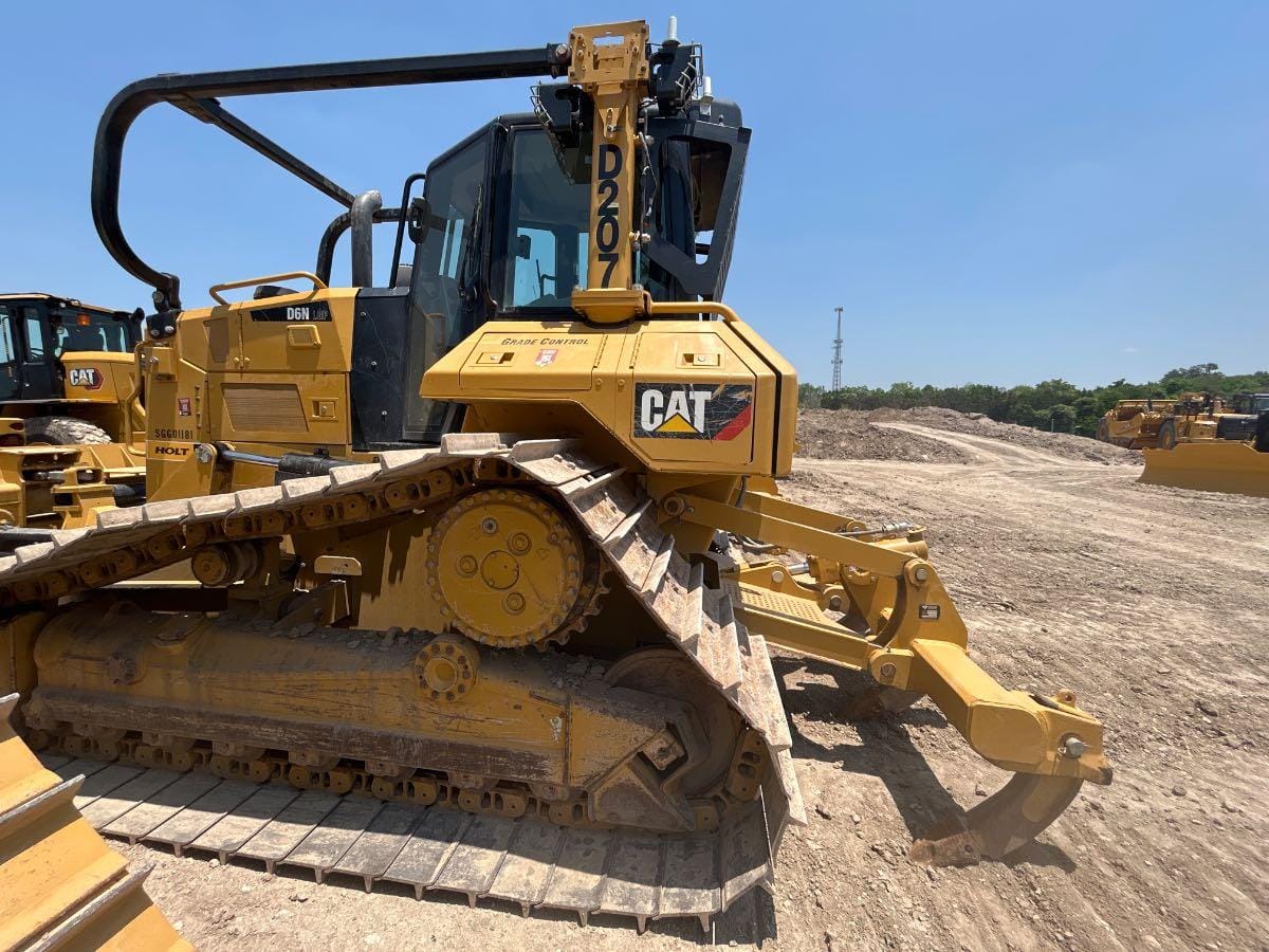2019 CAT D6N LGP