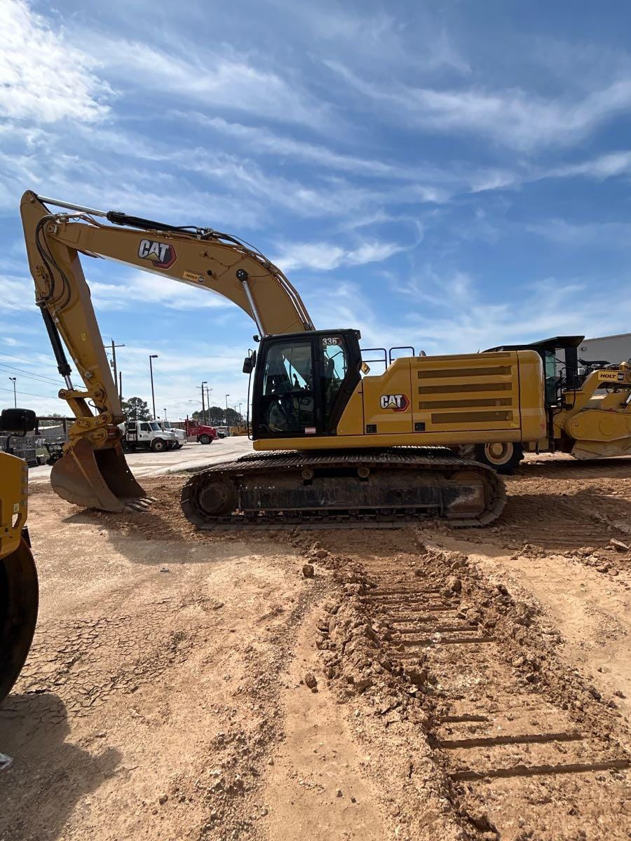2022 CAT 336 12 TC