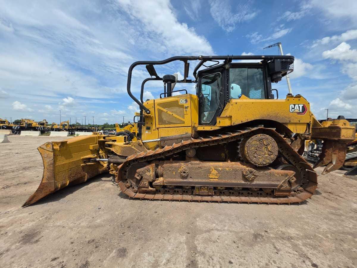 2023 CAT D6 VP3