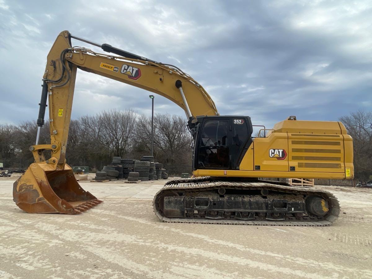 2023 CAT 352 12 TC3