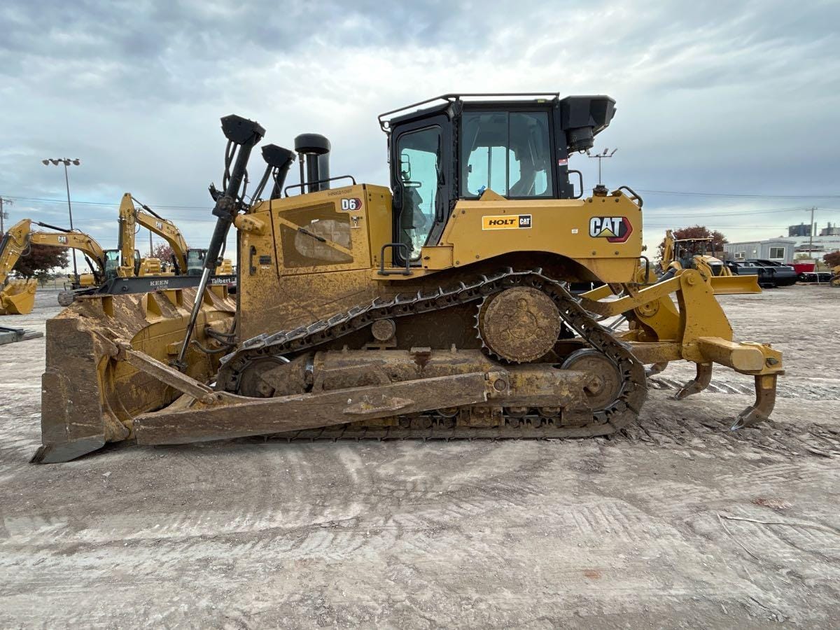 2022 CAT D6