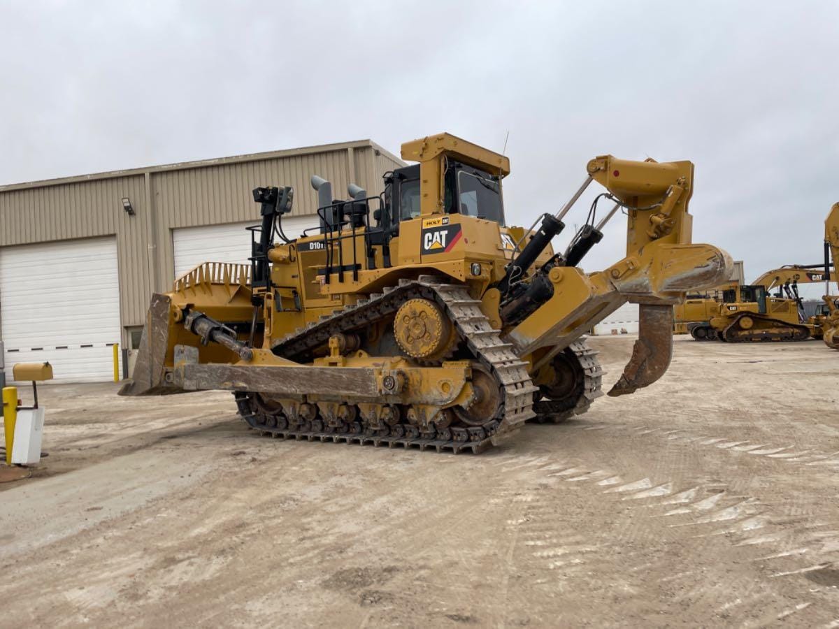 2022 CAT D10T SS