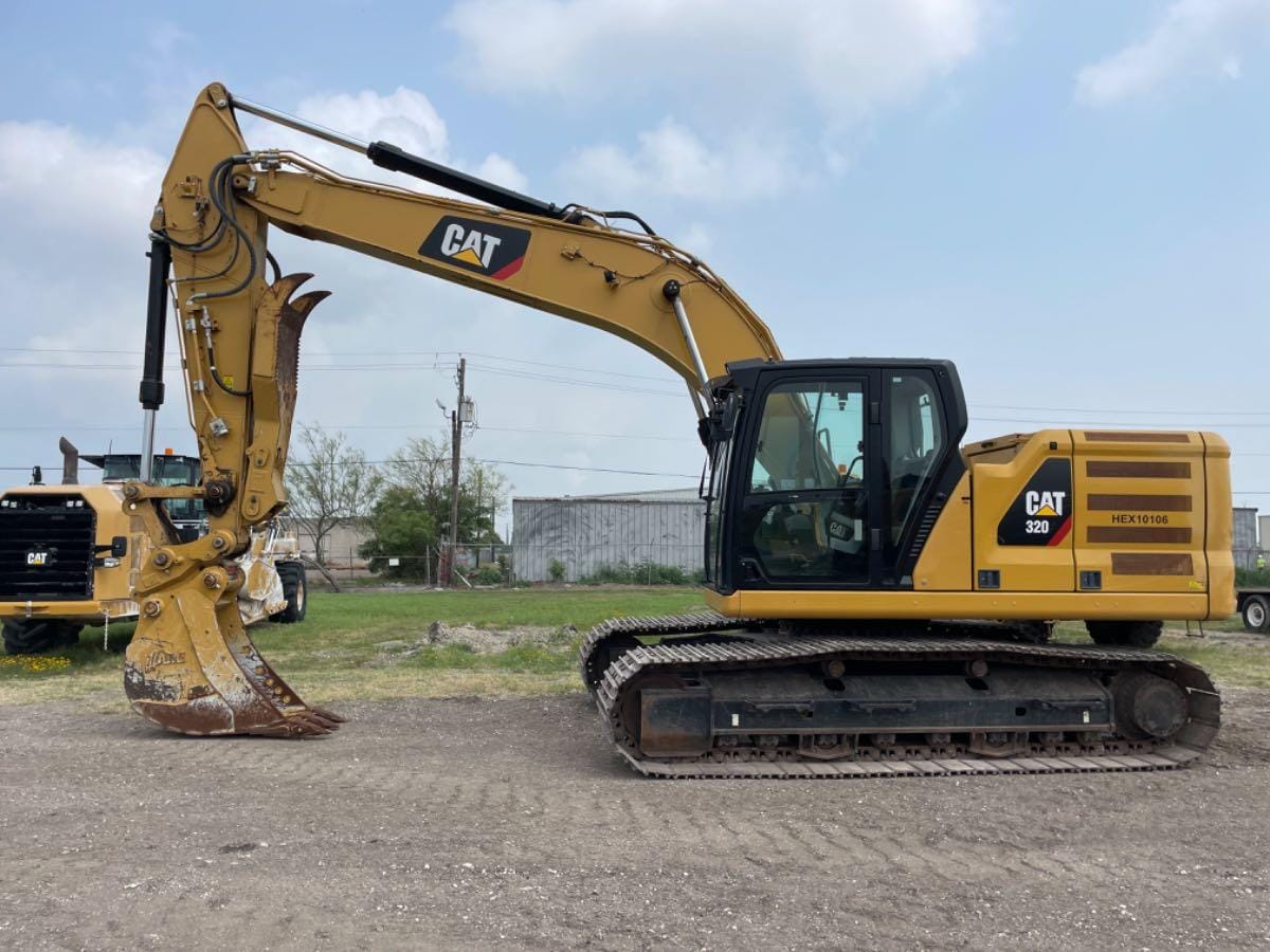 2019 CAT 320 TC