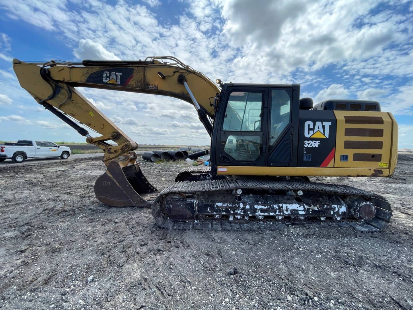2019 CAT 326FL