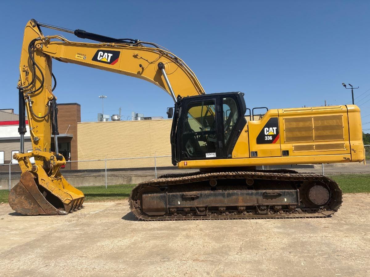2019 CAT 336 12 TC