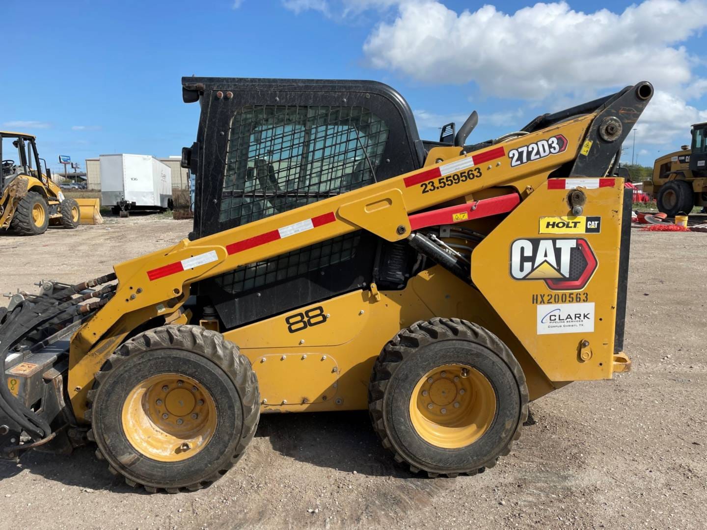 2019 CAT 272D3