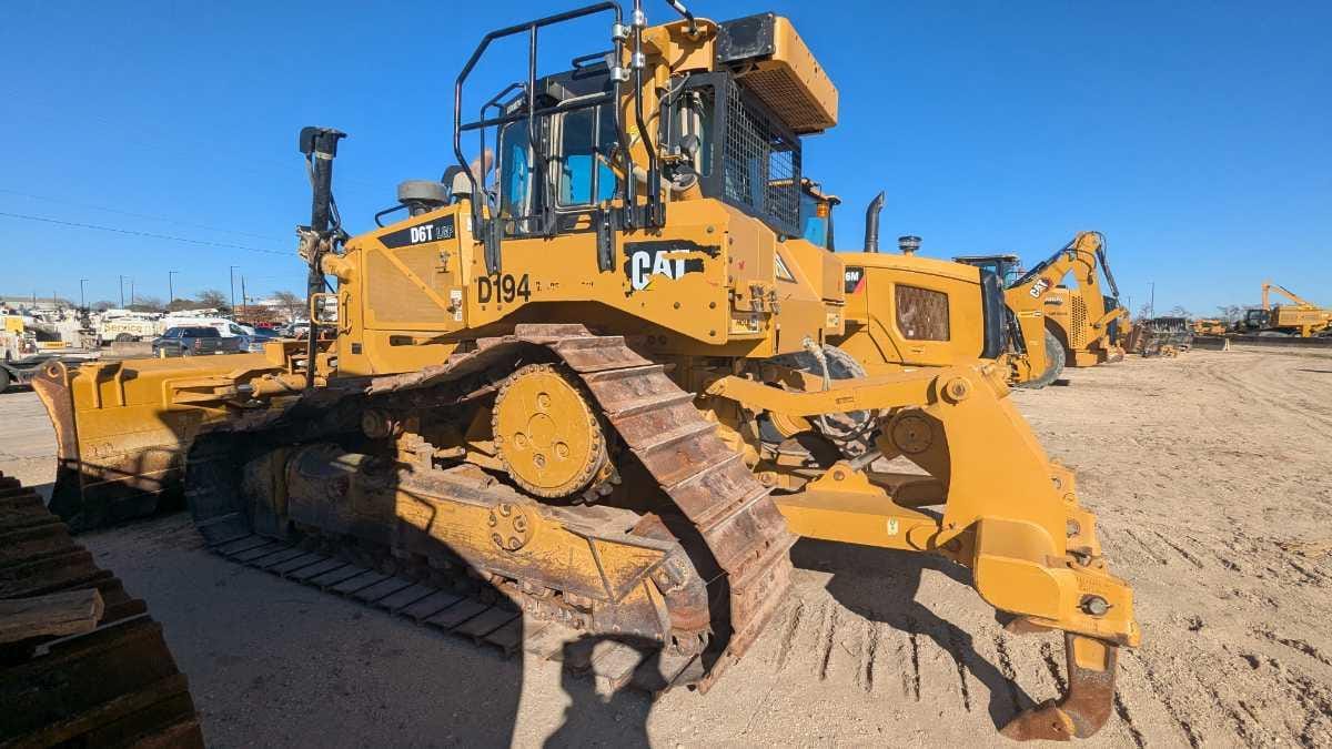 2019 CAT D6T LGPVP3