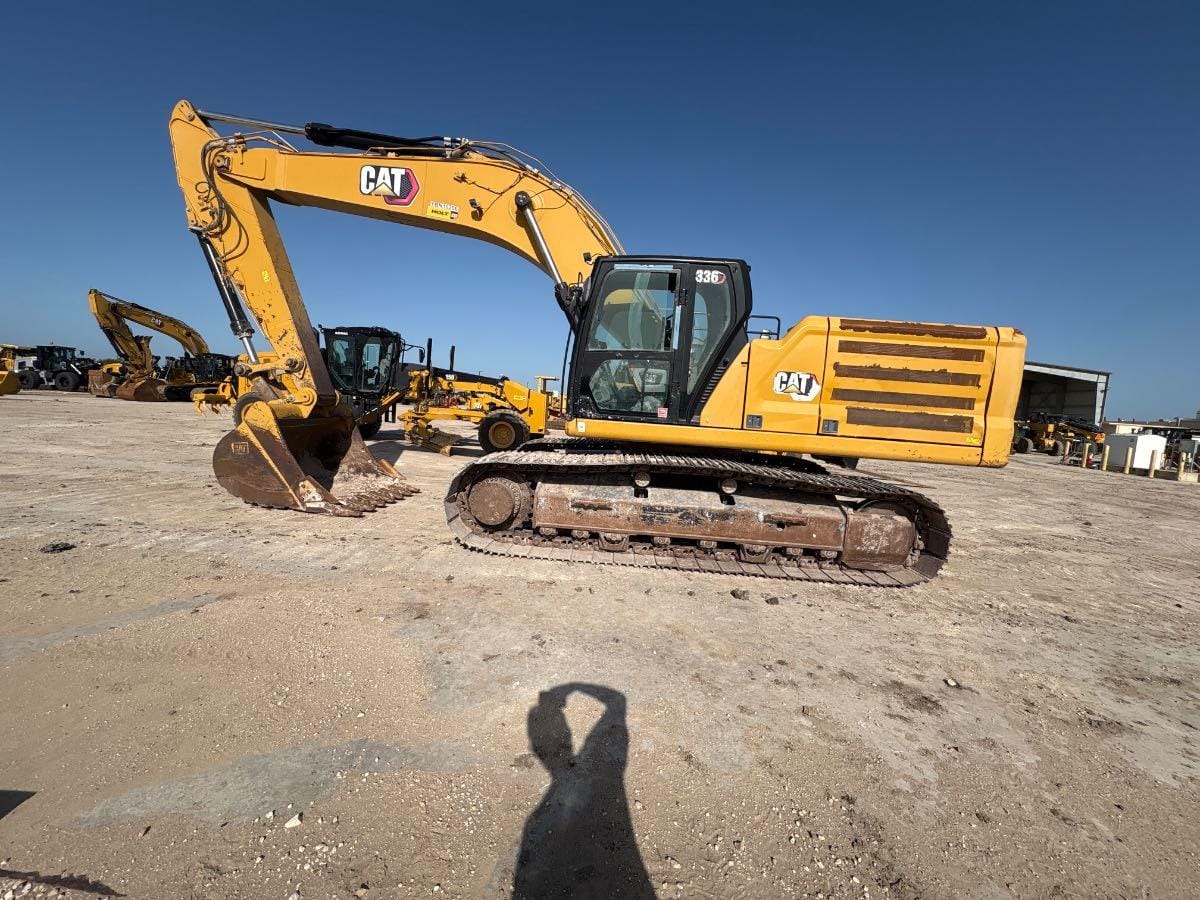 2020 CAT 336 10