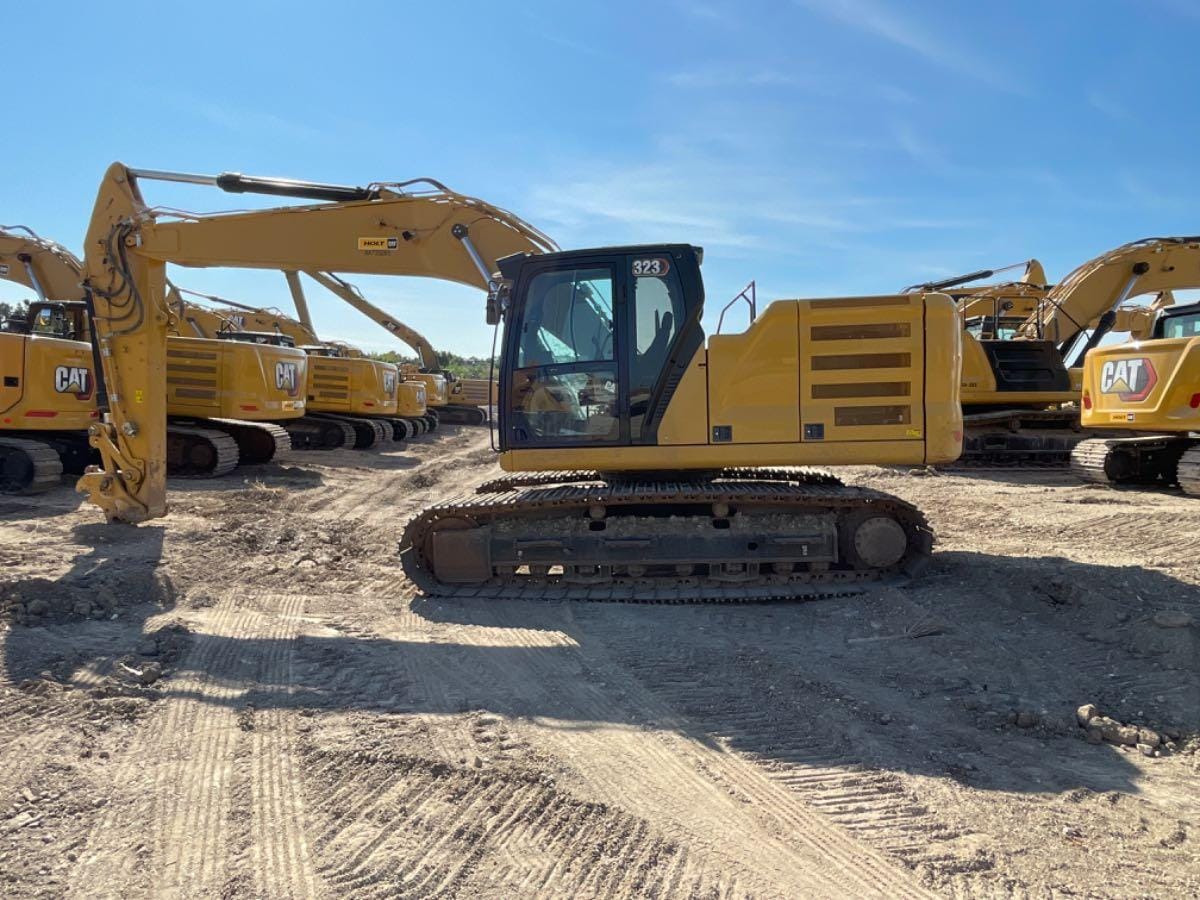 2020 CAT 323 TC