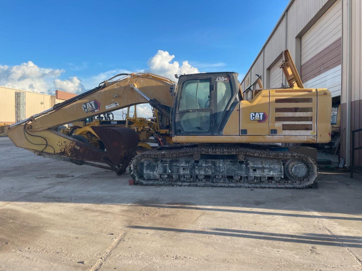 2020 CAT 330GC