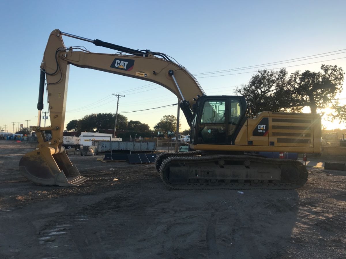 2019 CAT 336GC