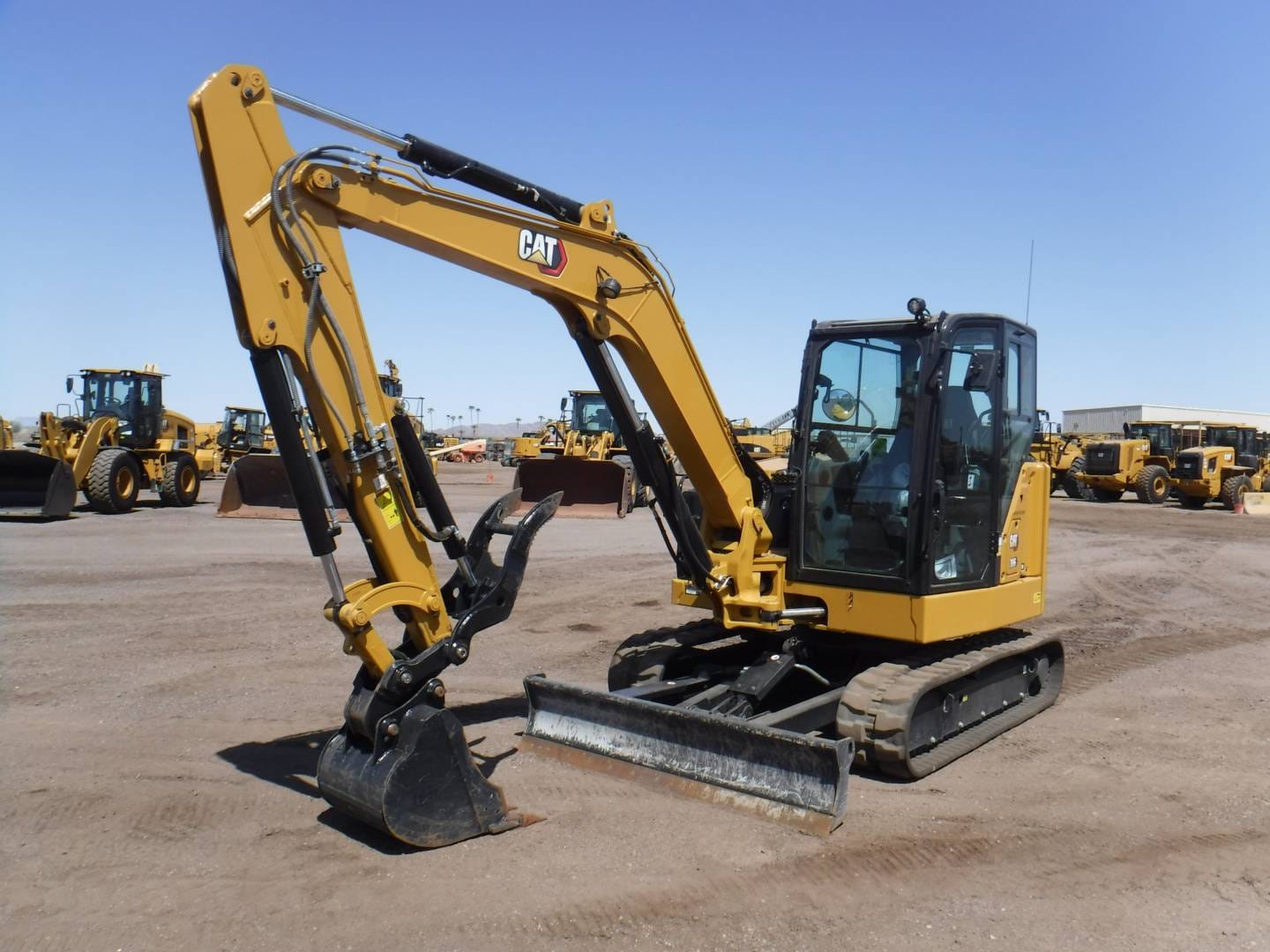 2025 CAT 306-07CR
