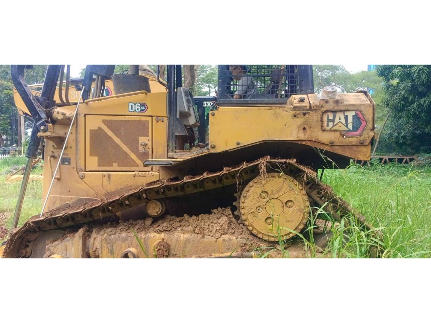 2022 CAT D6GC