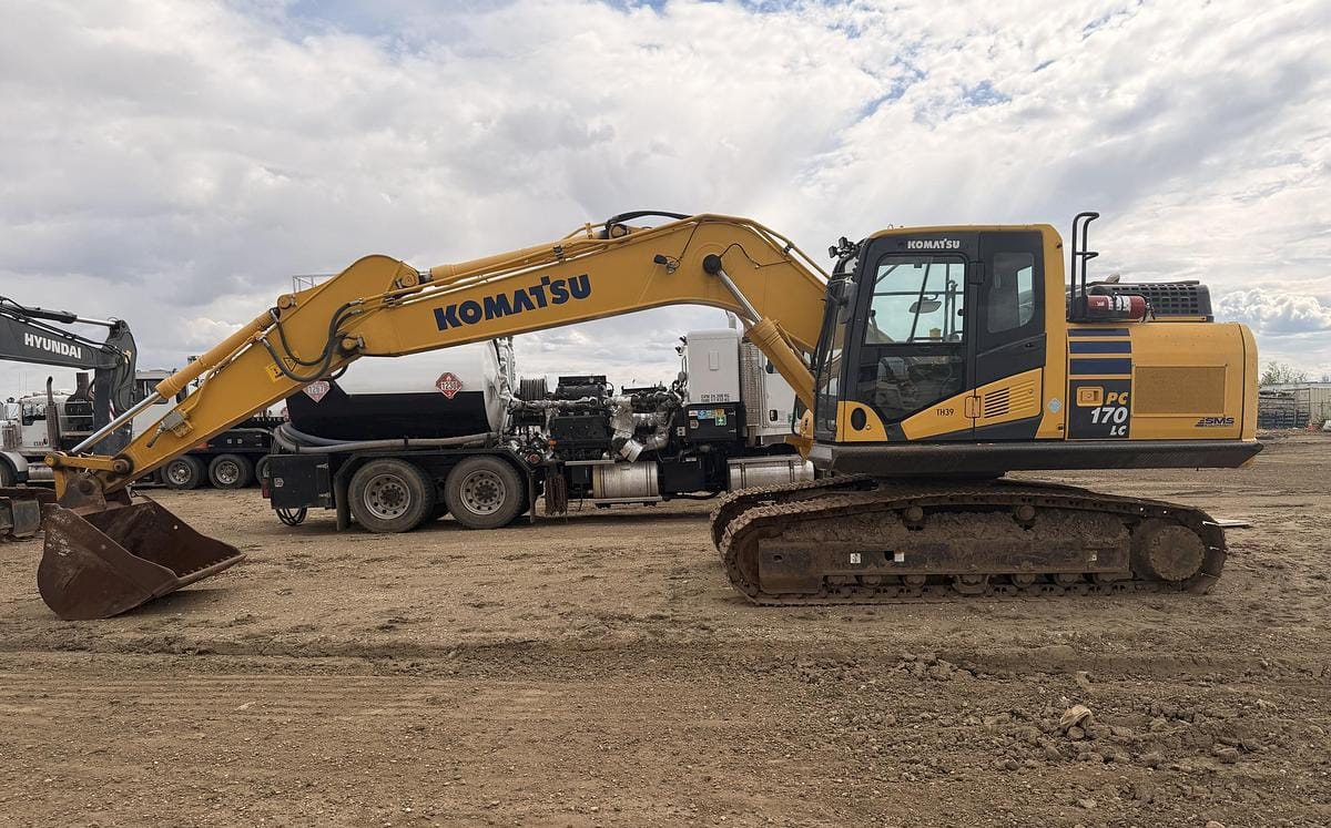 2017 Komatsu PC170LC-11 Excavator