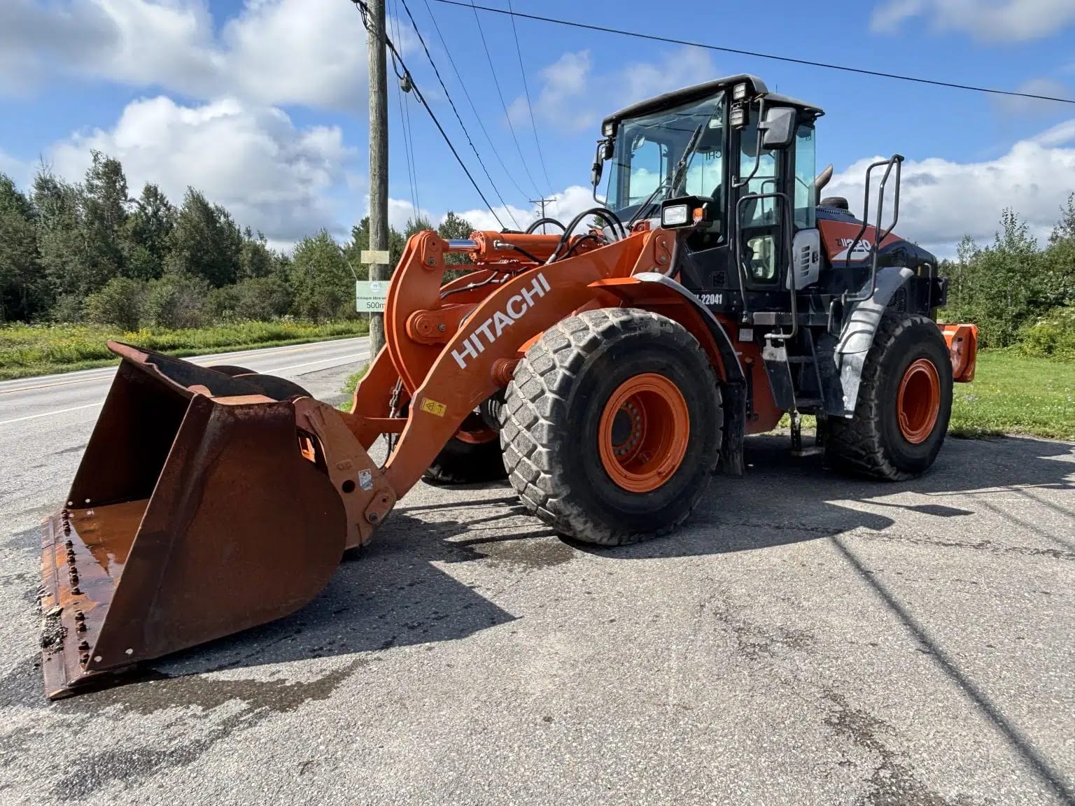 2022 Hitachi ZW220-6