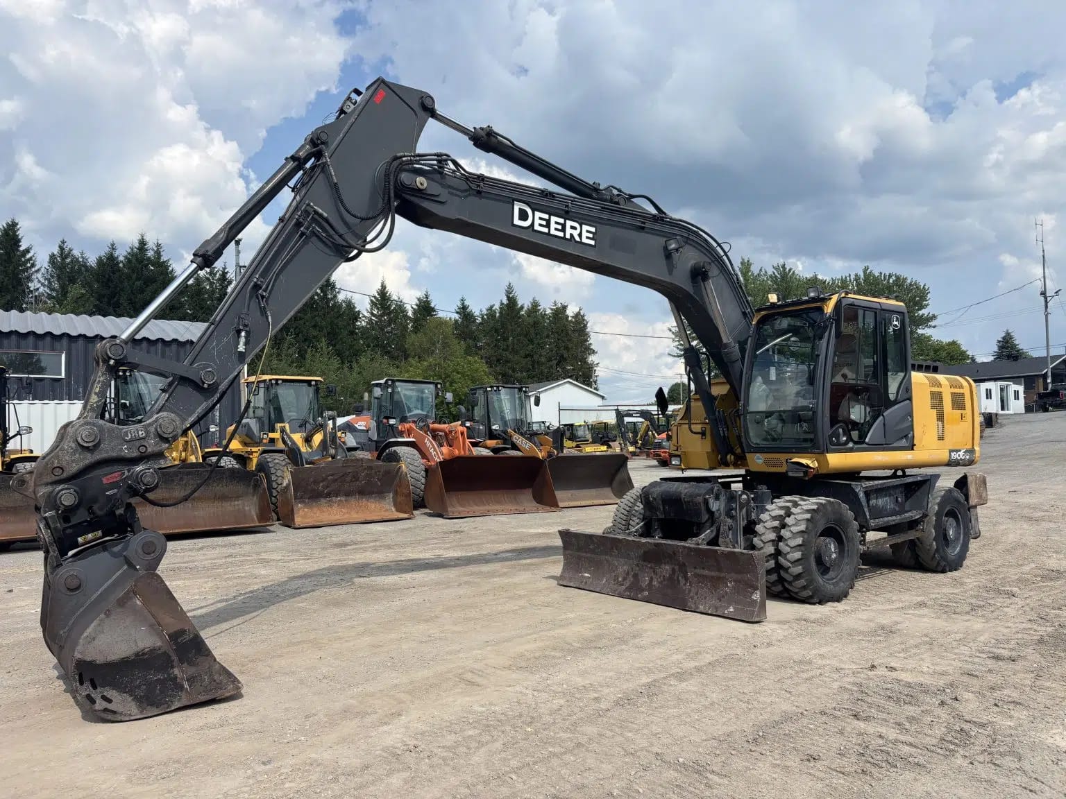 2022 John Deere 190G