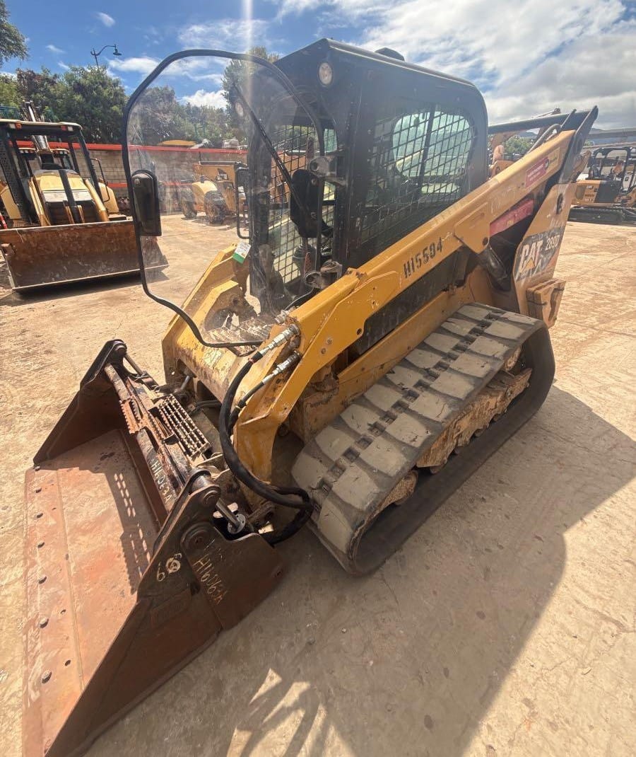2016 CAT 289D HF