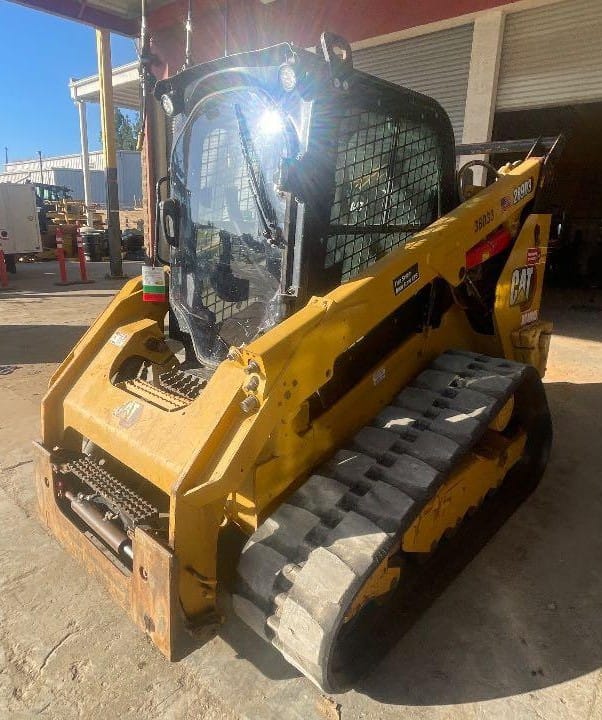 2023 CAT 289D3
