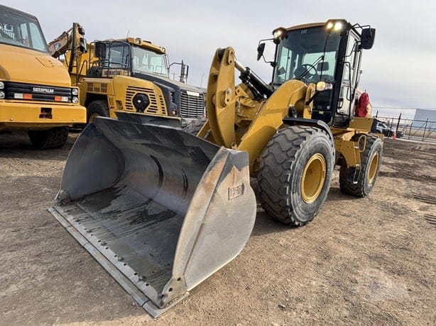 2017 CATERPILLAR 930K