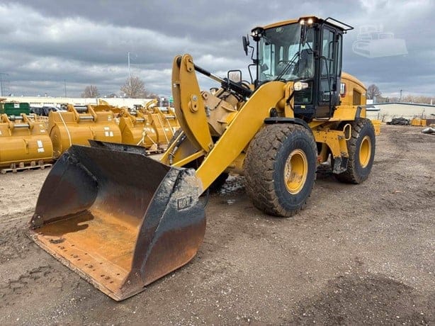 2021 CATERPILLAR 926M
