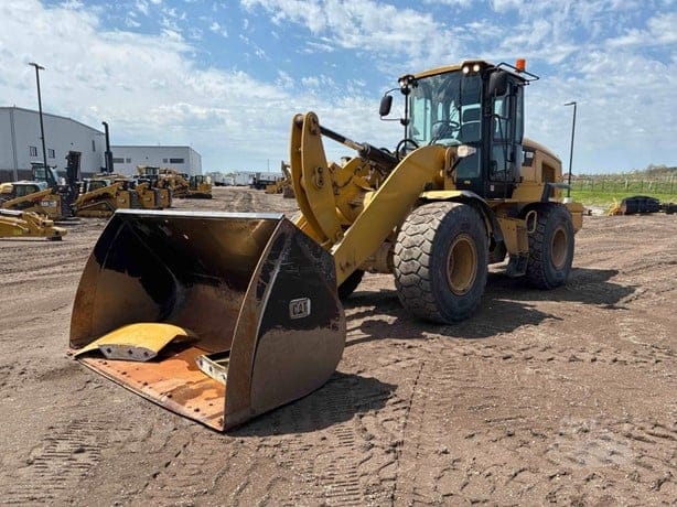 2012 CATERPILLAR 930K