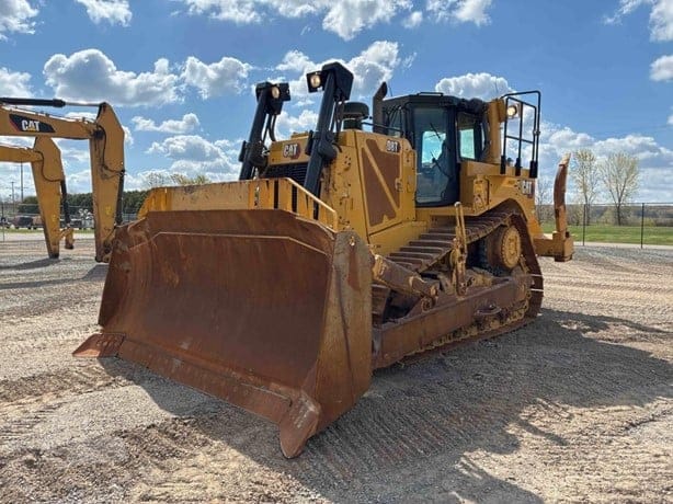 2020 CATERPILLAR D8T