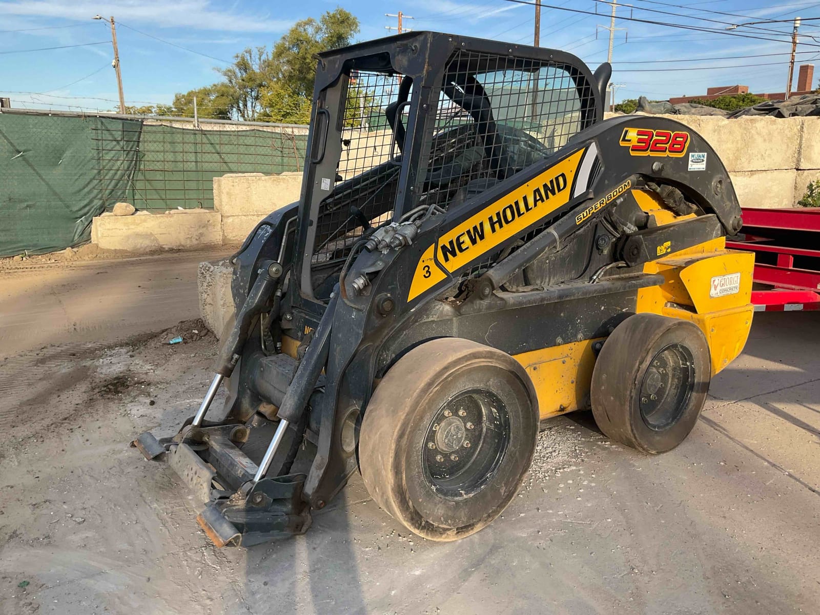 2020 New Holland Ltd. L328