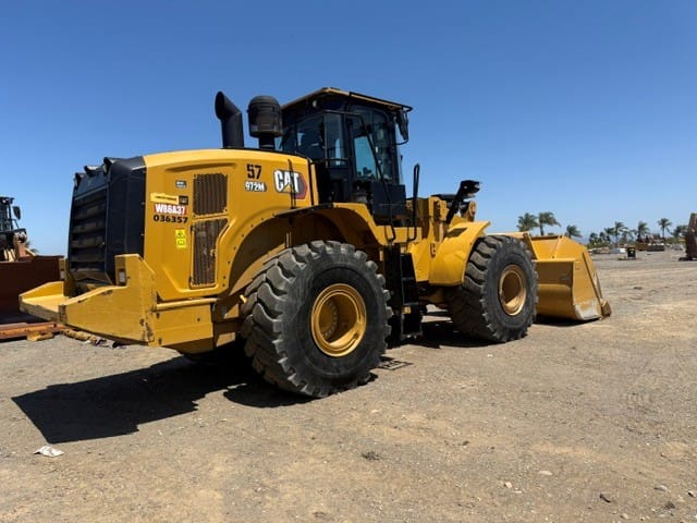 2020 CAT 972M
