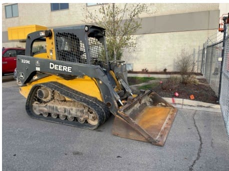2016 John Deere 329E