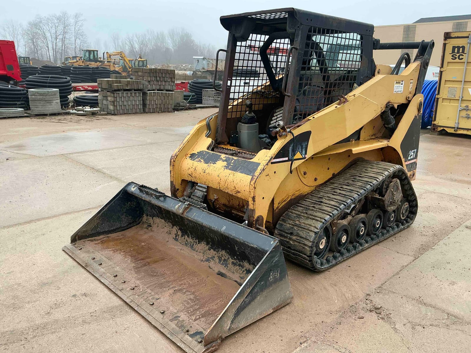 2002 Cat 257