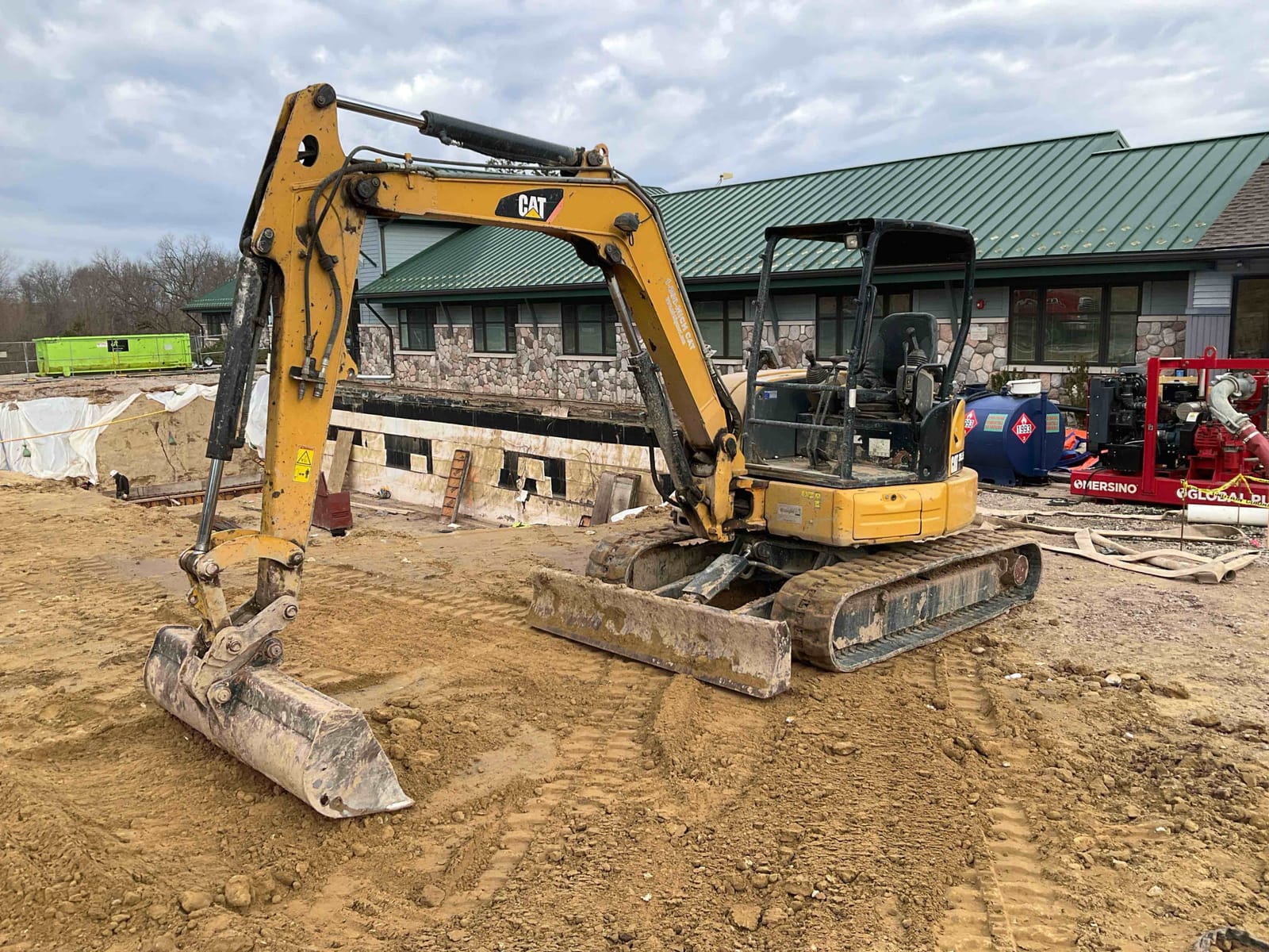2015 Cat 305.5E2CR