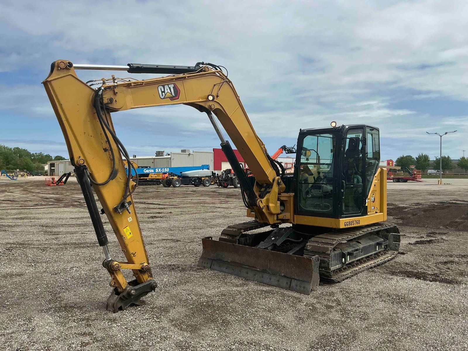 2022 Cat 30807CR