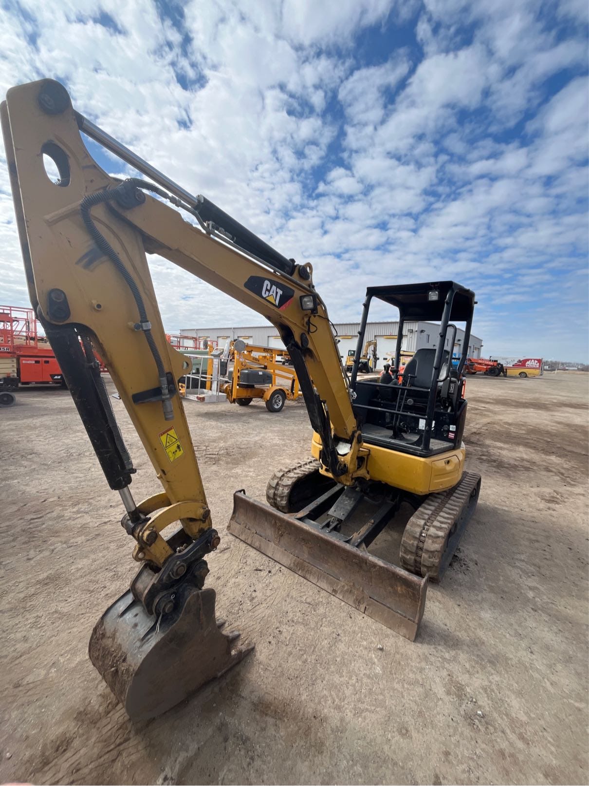 2018 Cat 303.5E2CR