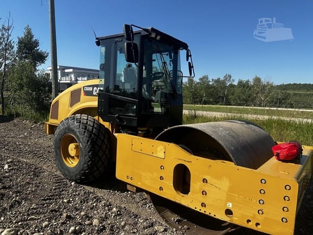 2013 CATERPILLAR CS68B