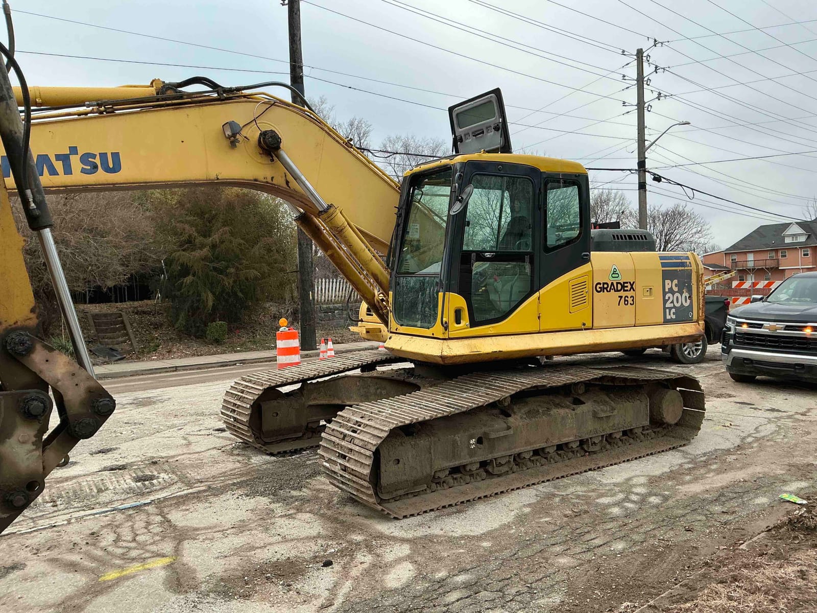 2005 Komatsu PC200LC-7L