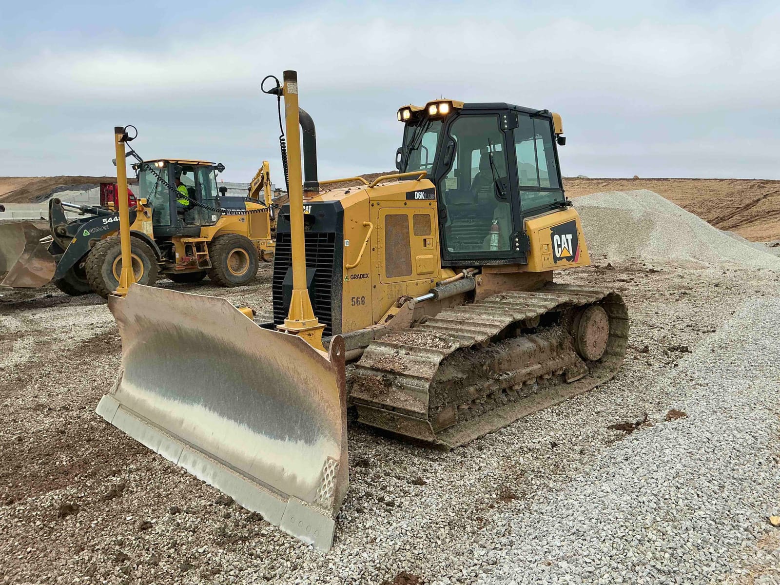 2017 Cat D6K2LGP