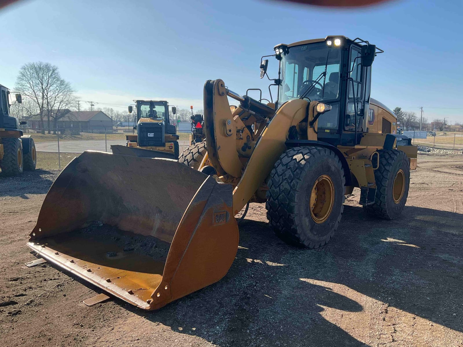 2022 Cat 938M
